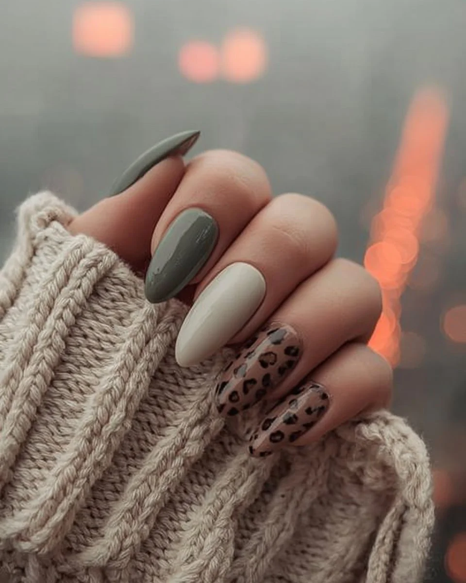 Trendy neutral nail designs for 2026 showcasing minimalist elegance.