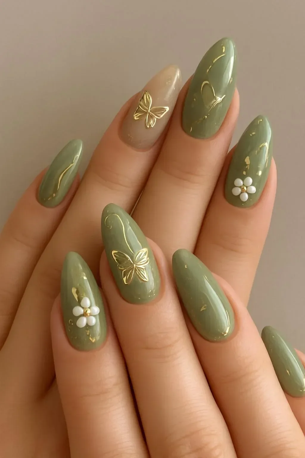 Beautiful 3D floral nail designs showcasing vibrant colors and intricate patterns.