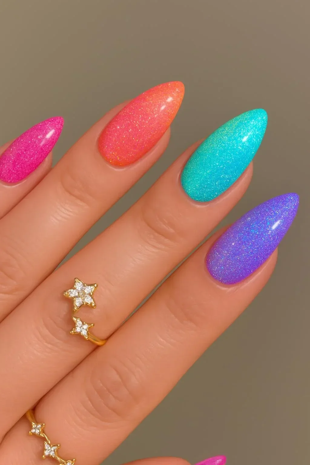 Cute summer nails with cat eye effects showcased in a vibrant video tutorial